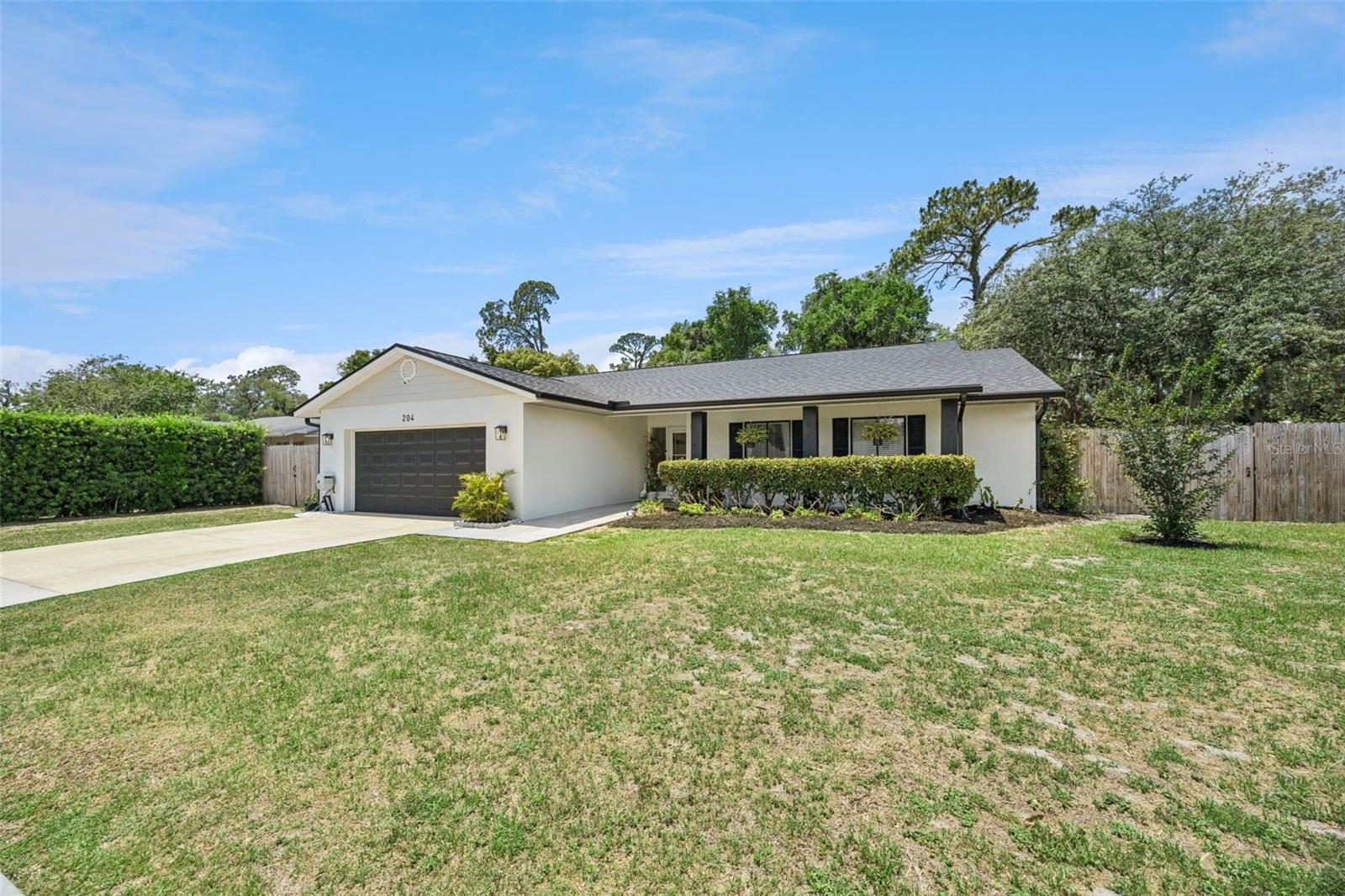 IDYLLWILDE OF LOCH ARBOR SECTION-6 - Residential