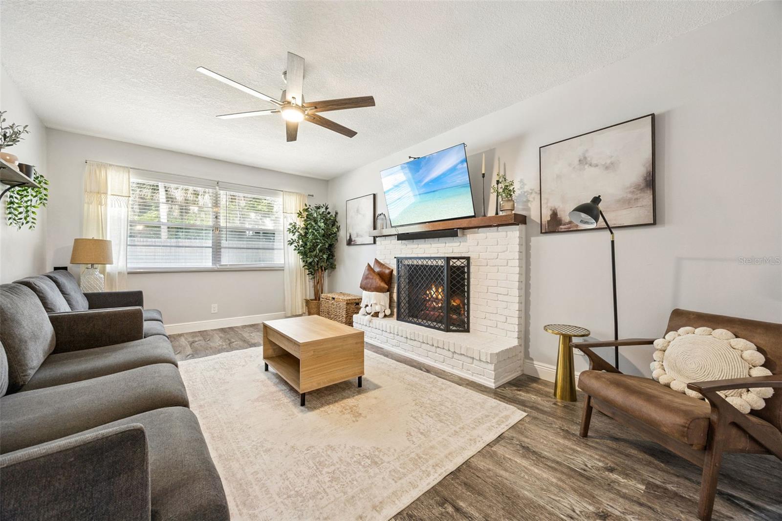 IDYLLWILDE OF LOCH ARBOR SECTION-6 - Residential