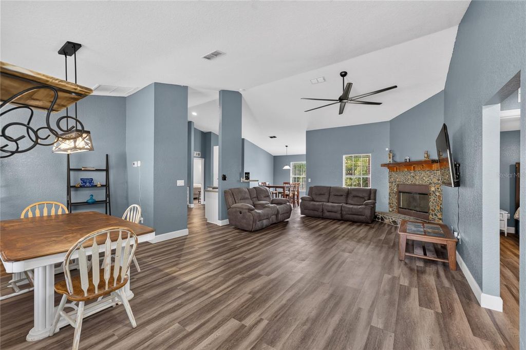 Photo of 230 SE 150th Avenue, Williston, FL 32696 (MLS # GC542188)