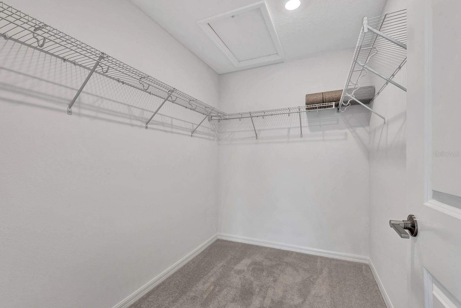 TOWNHOMES AT AZARIO - Residential Lease