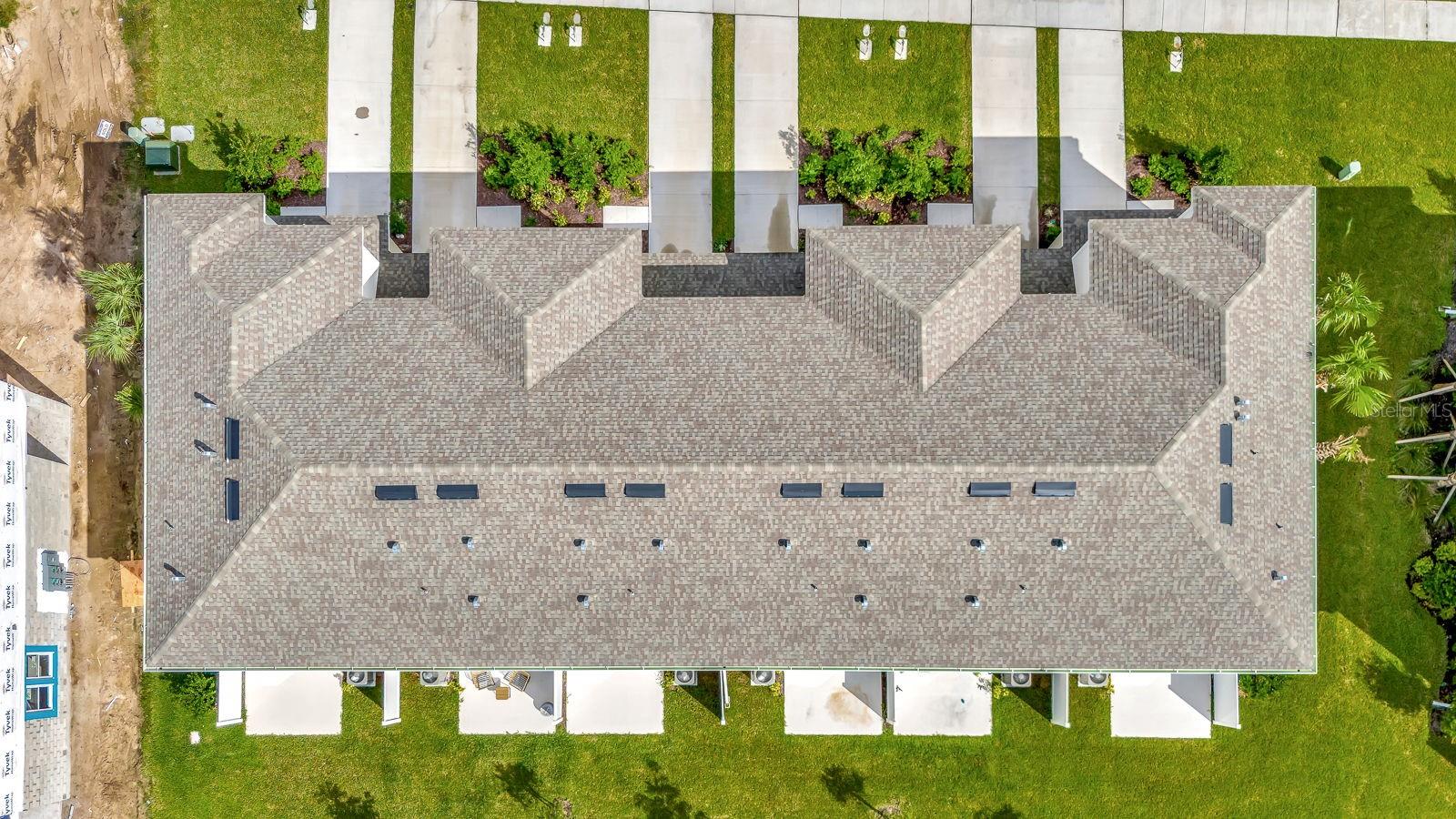 TOWNHOMES AT AZARIO - Residential Lease
