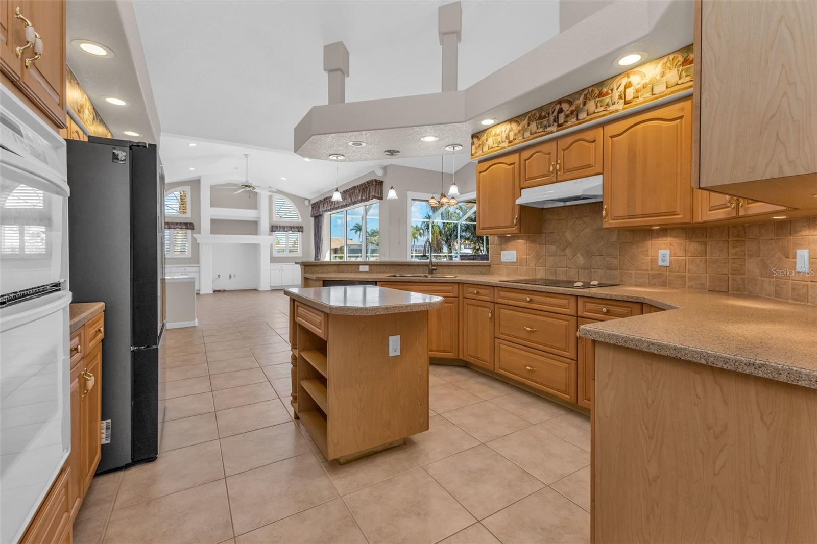 BURNT STORE ISLES - Residential