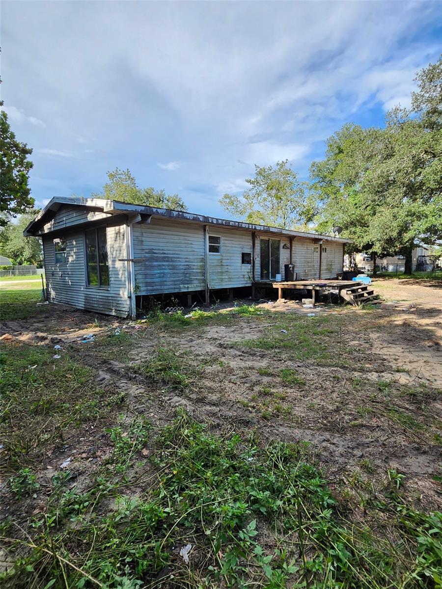 Photo of 16117 Schaffer Street, Brooksville, FL 34604 (MLS # A4705226)