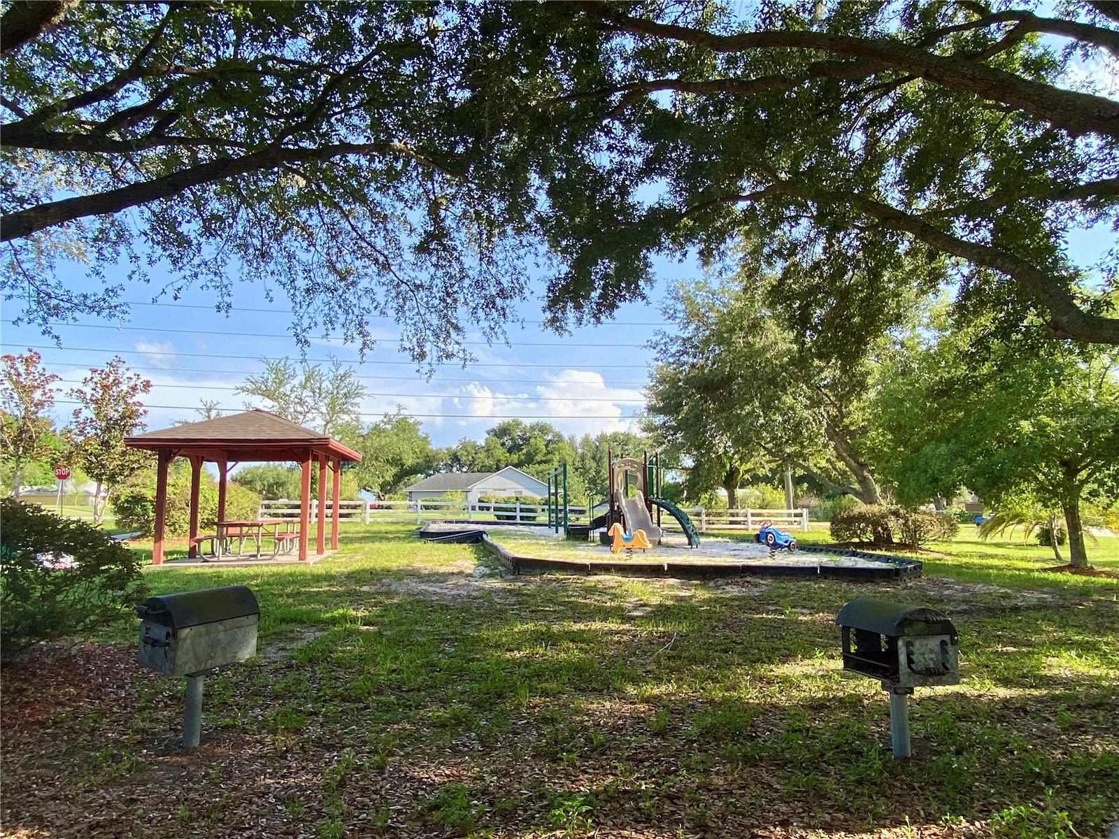 GROVELAND LEXINGTON VILLAGE PH I - Residential