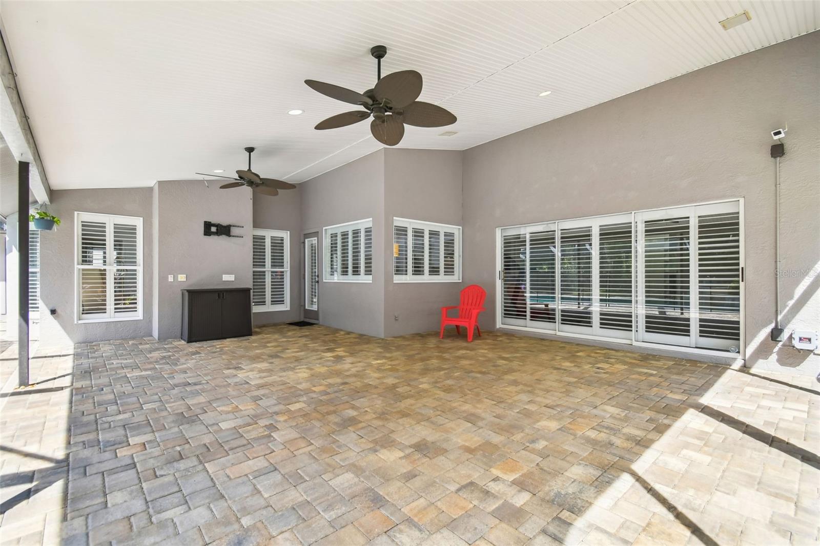 HAMMOCK WOODS - Residential