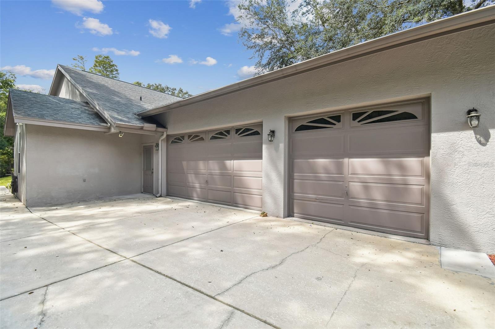 HAMMOCK WOODS - Residential