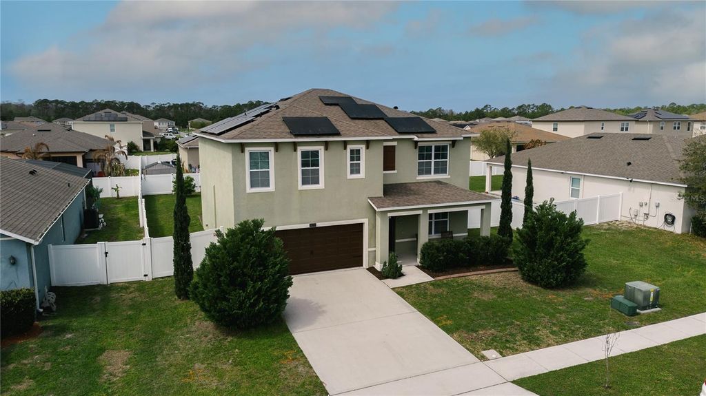 Photo of 1674 Bay Breeze Drive, Saint Cloud, FL 34771 (MLS # S5145825)