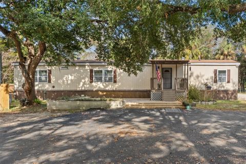 193 GLADYS AVENUE INGLIS FL 34449