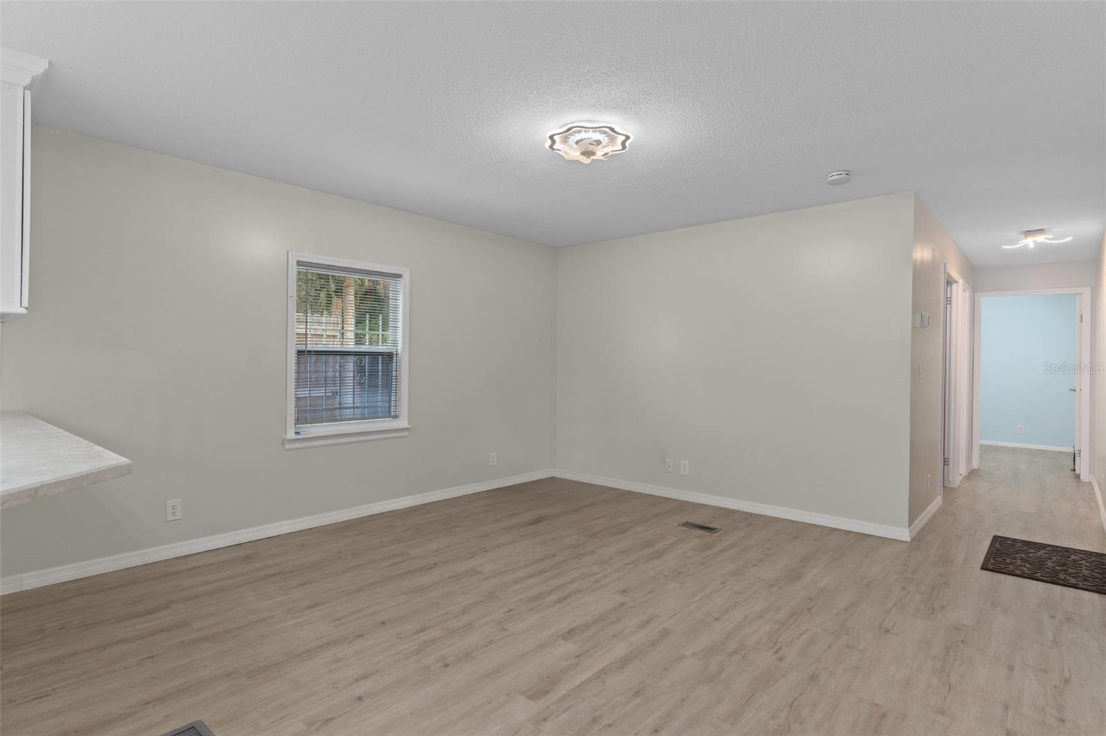 CASONS INGLIS ACRES 01 - Residential