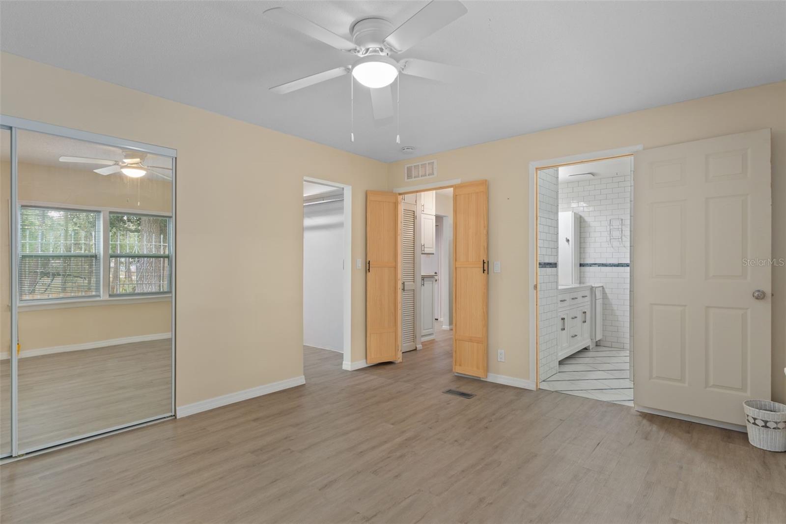 CASONS INGLIS ACRES 01 - Residential