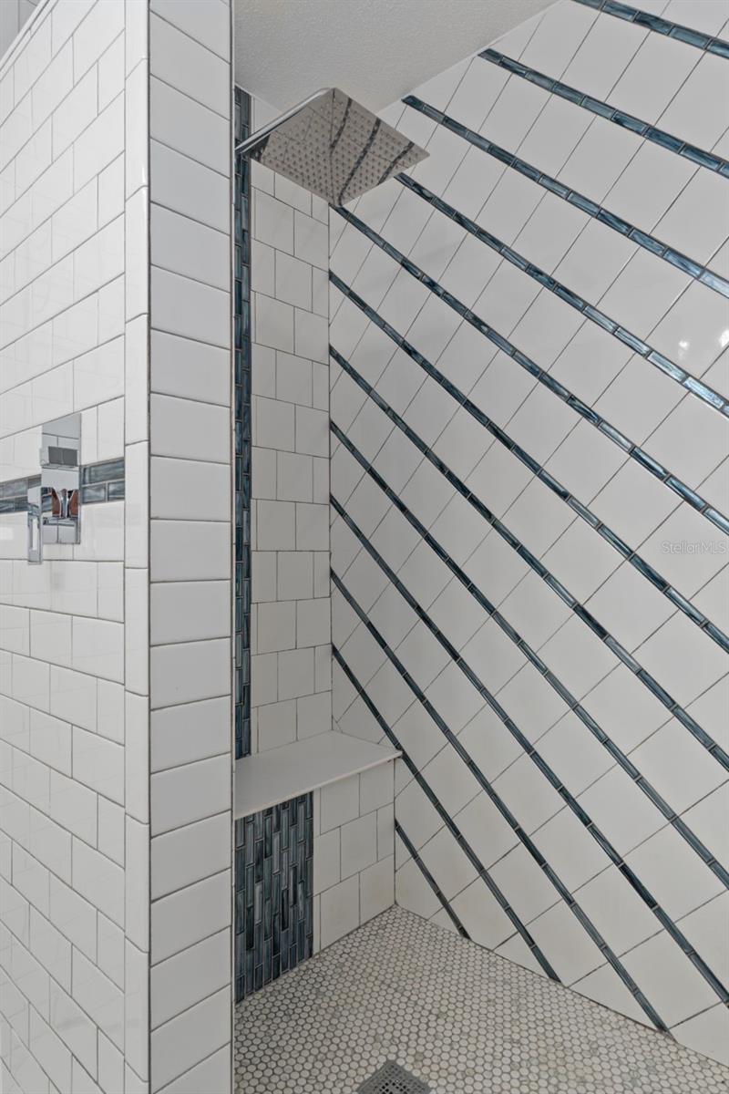 CASONS INGLIS ACRES 01 - Residential