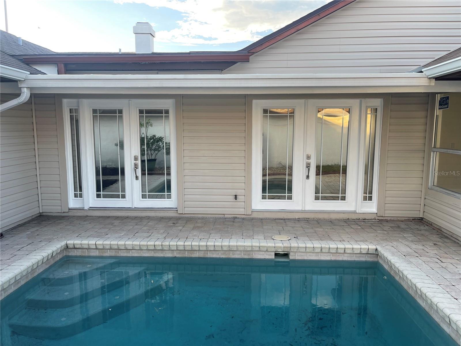 BAYPORT WEST PH I - Residential Lease