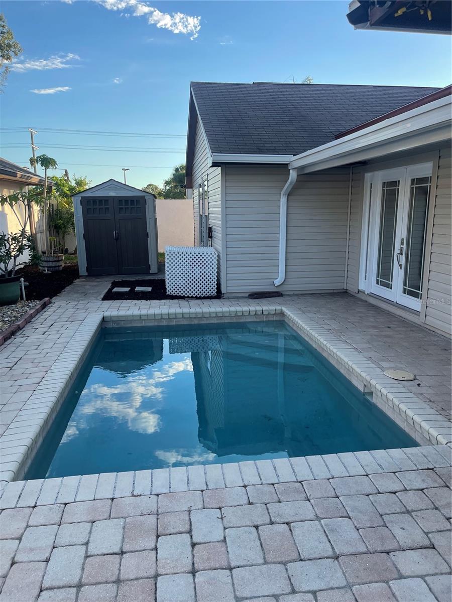 BAYPORT WEST PH I - Residential Lease