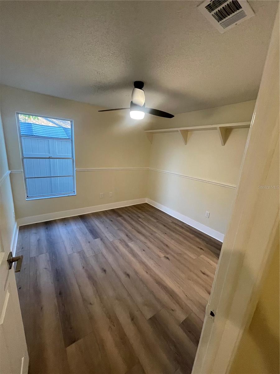 BAYPORT WEST PH I - Residential Lease