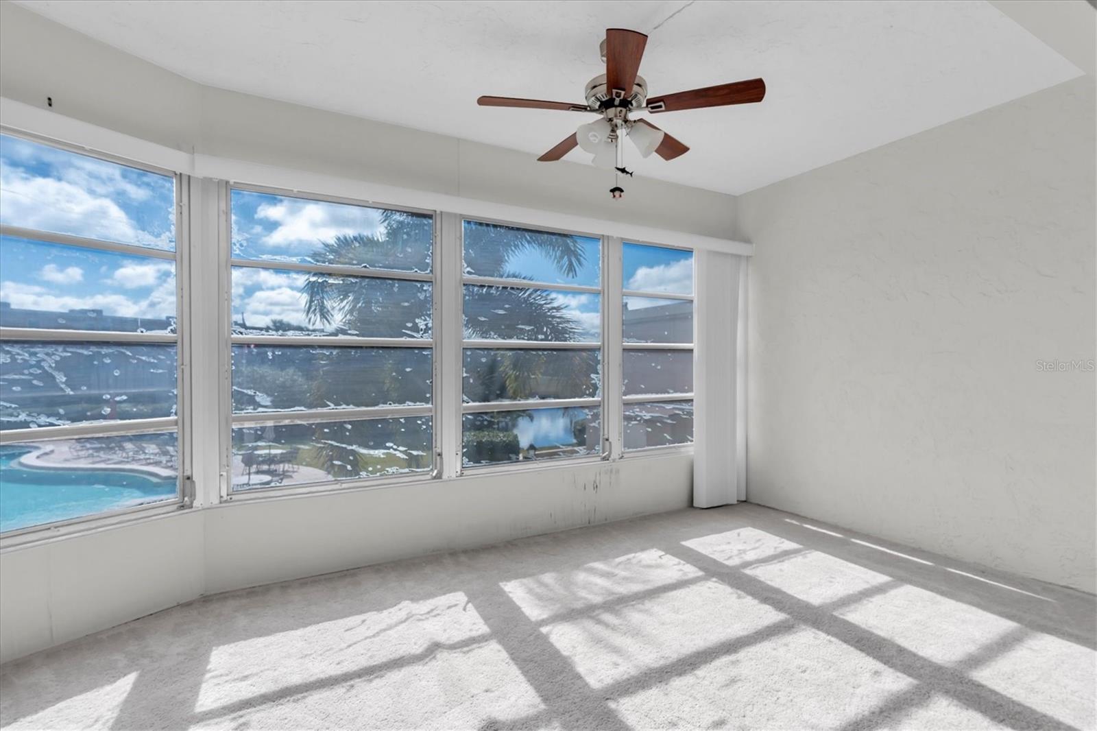 PENTHOUSE GREENS - Residential