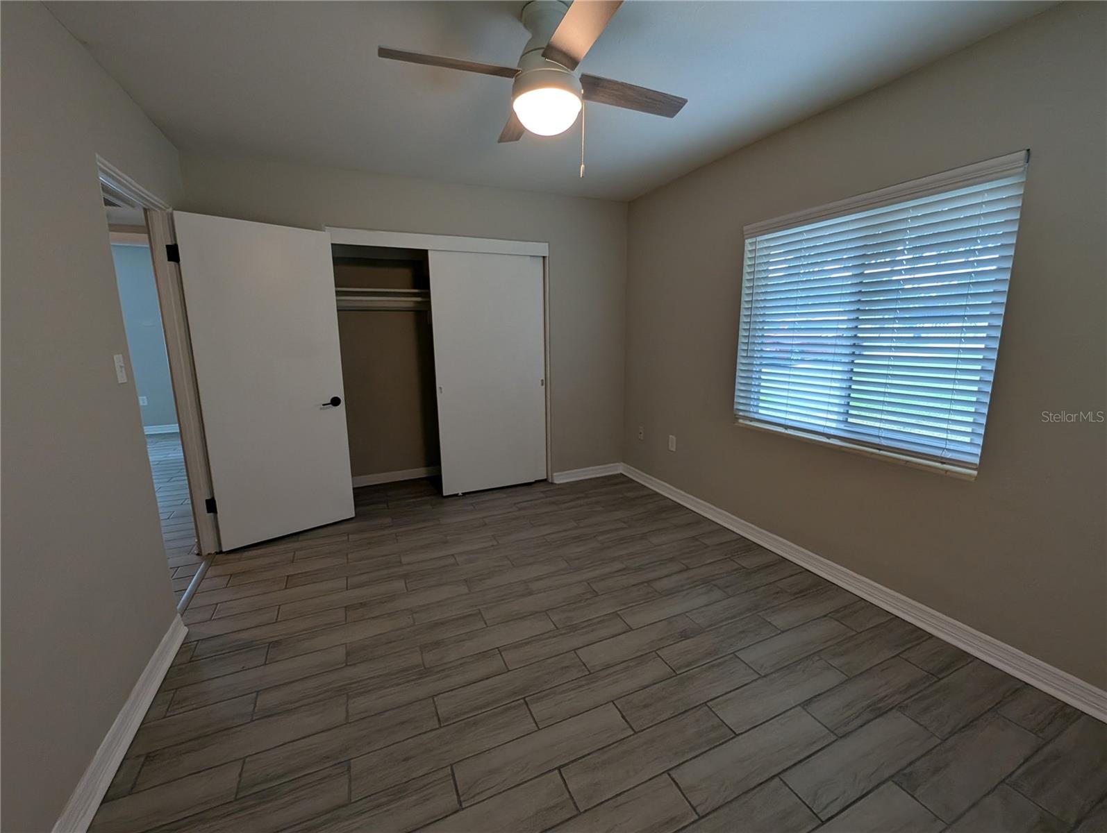 FLORIDA SHORES - Residential Lease