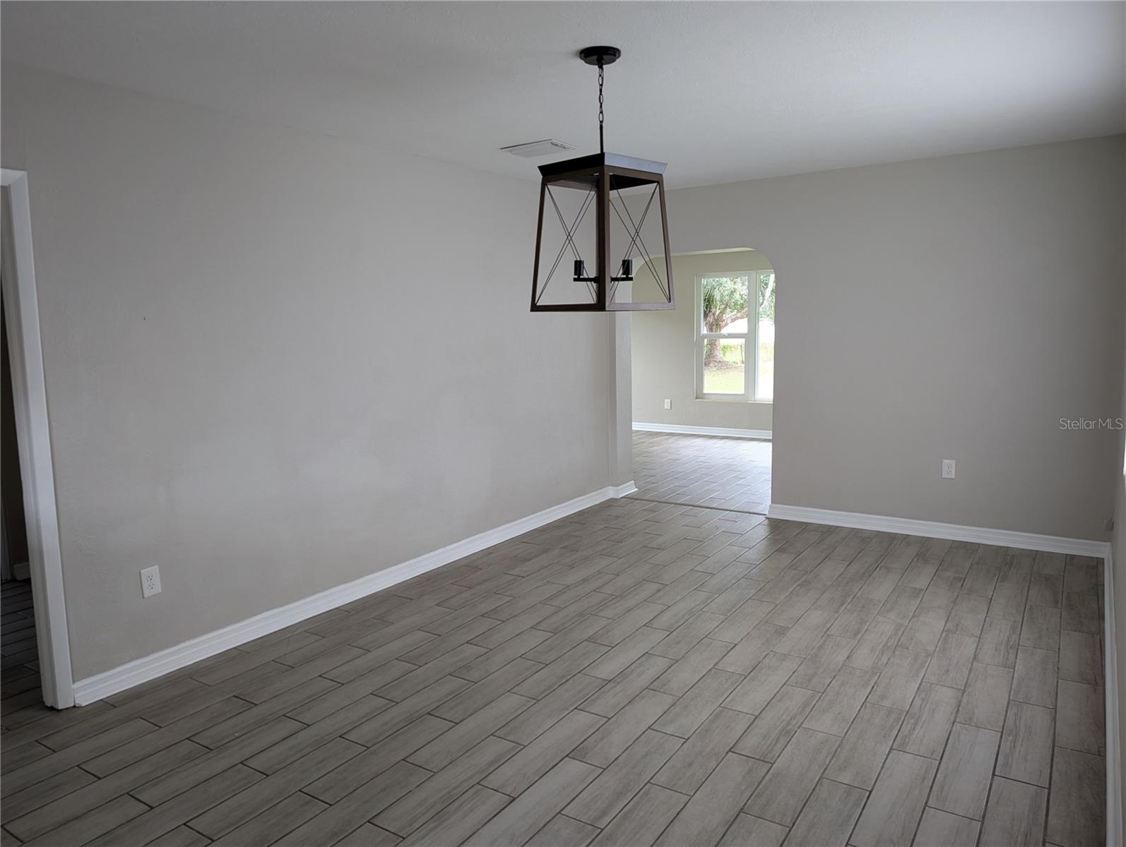 FLORIDA SHORES - Residential Lease