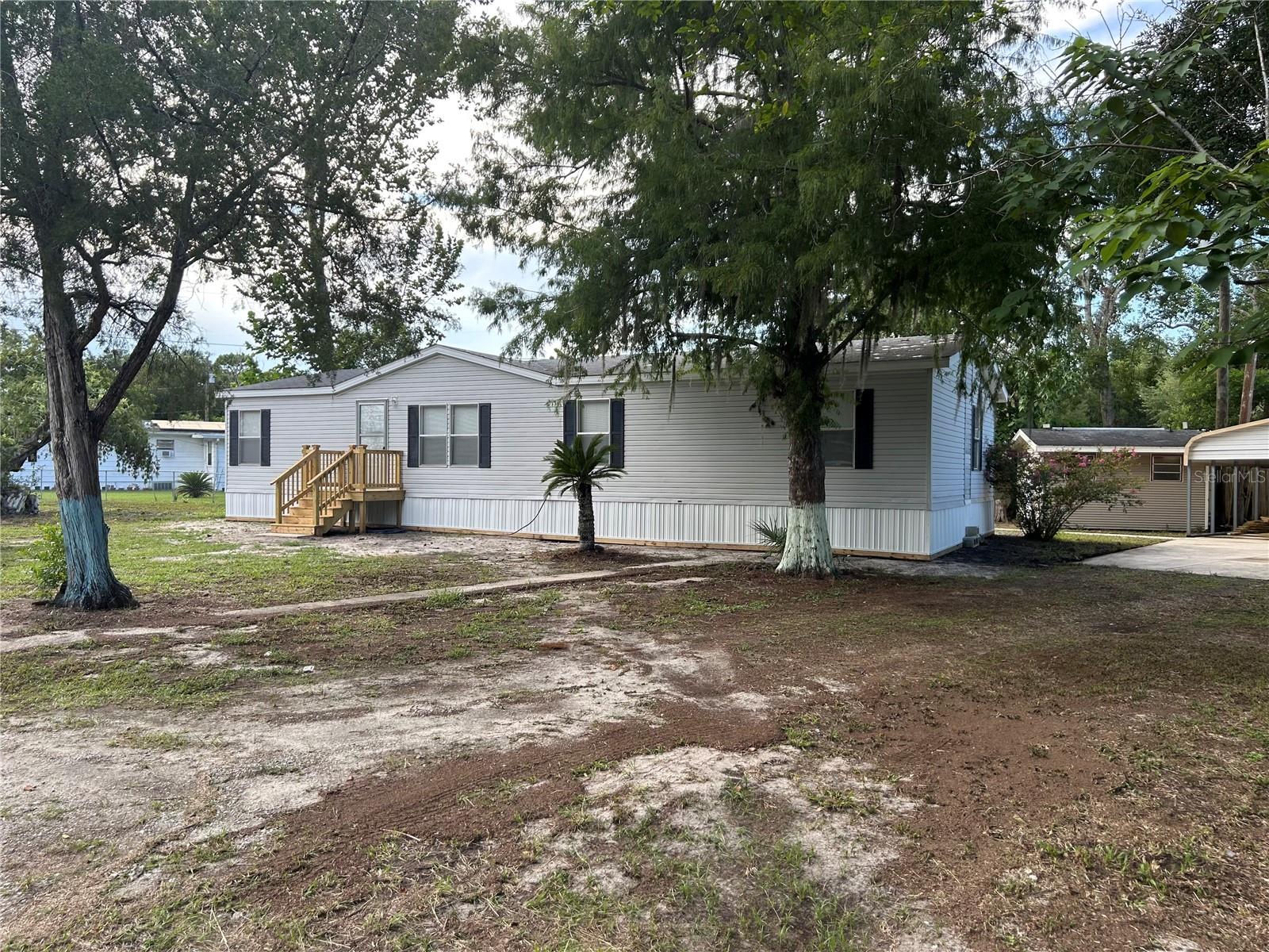 359 CENTER DRIVE