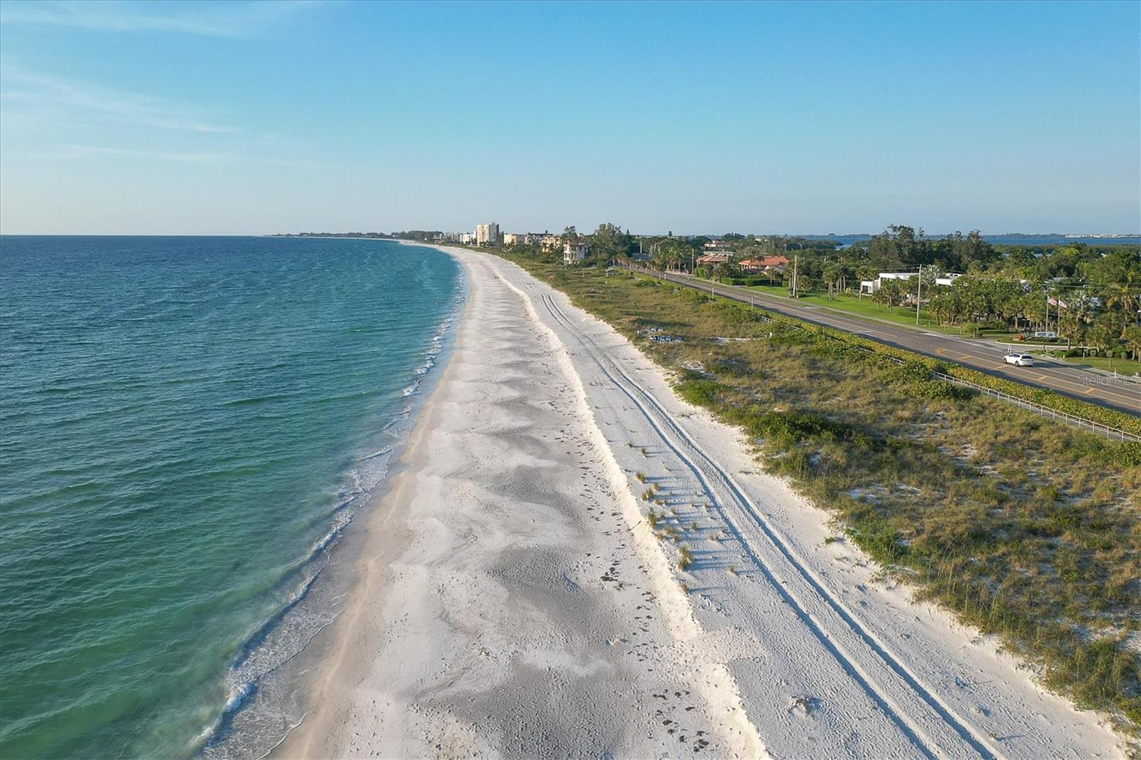 BAYPORT BCH & TEN PH E - Residential