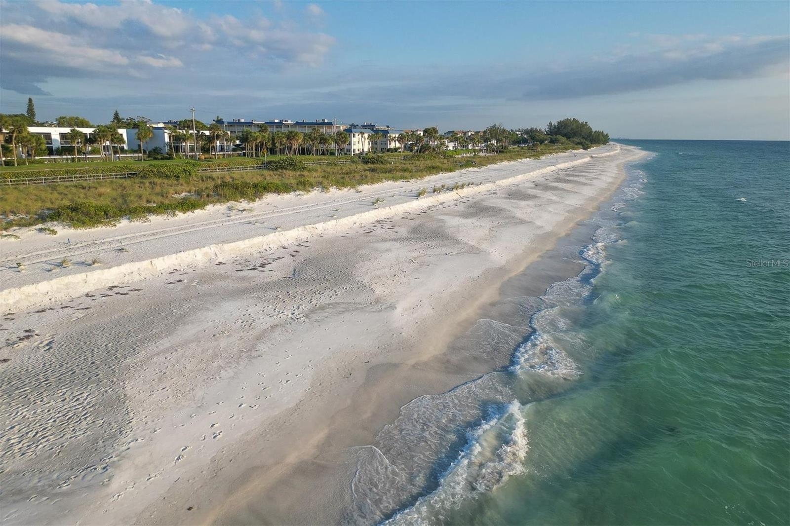 BAYPORT BCH & TEN PH E - Residential