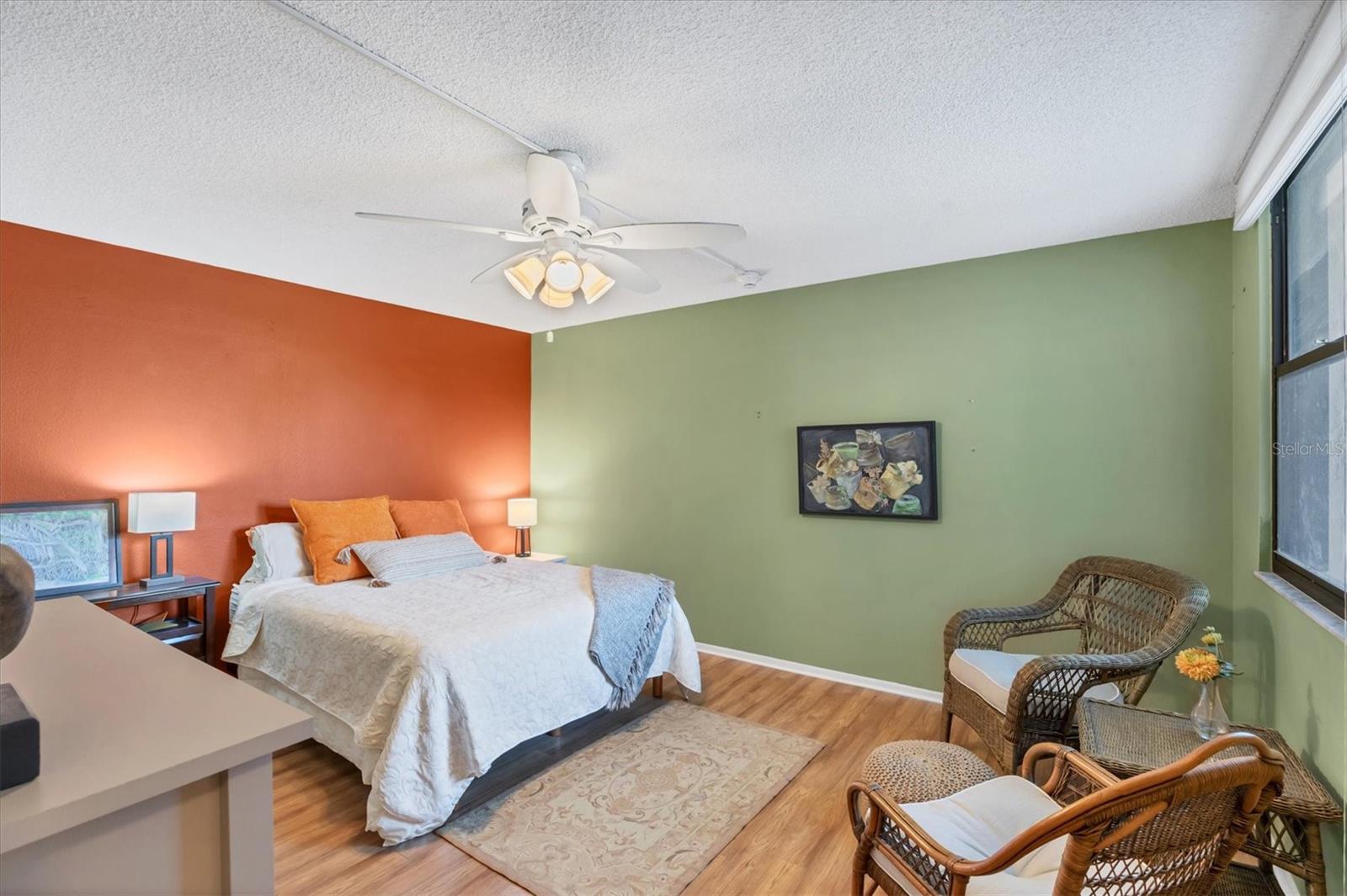 BAYPORT BCH & TEN PH E - Residential