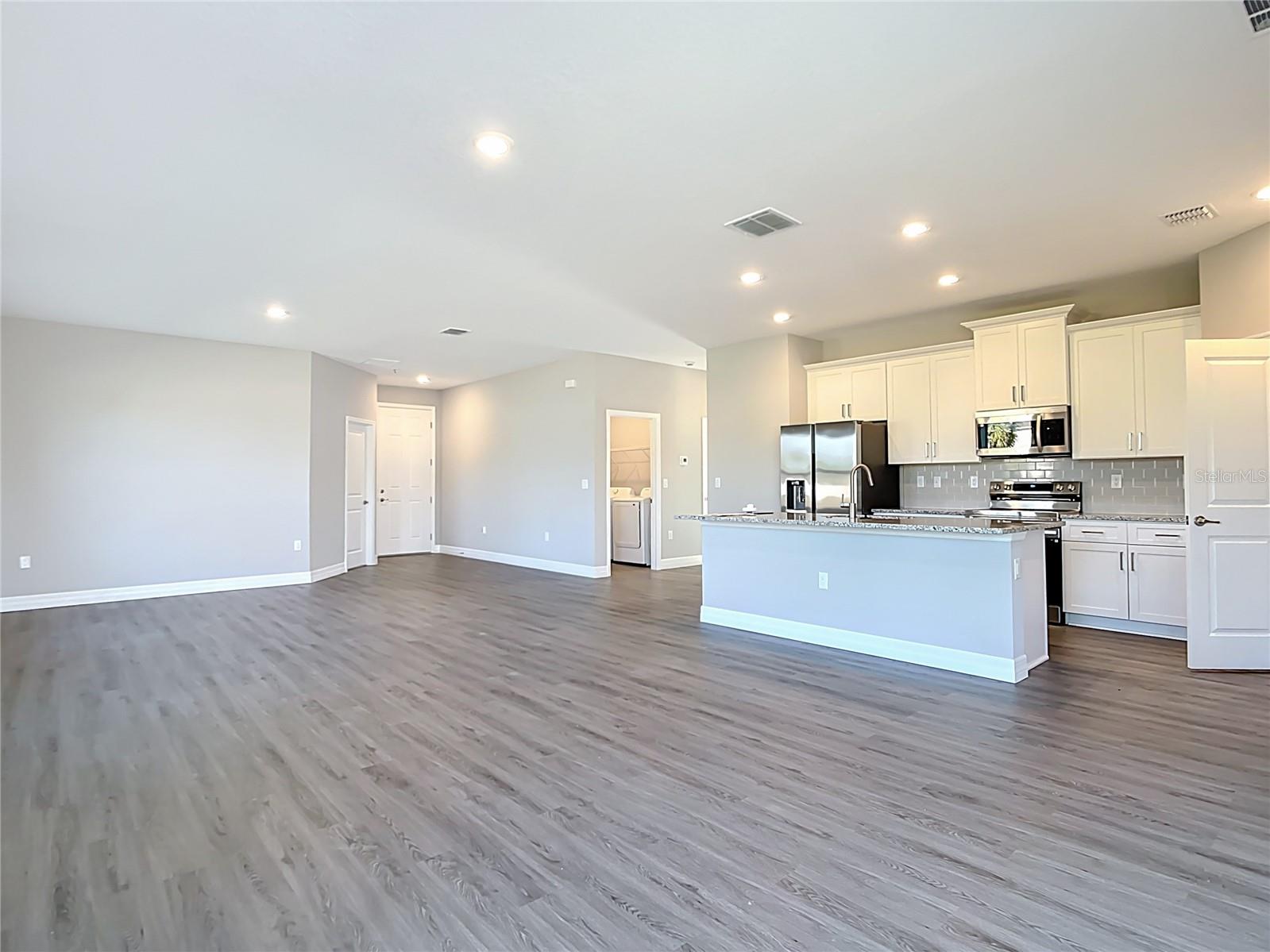 2223 HATTIE COURT