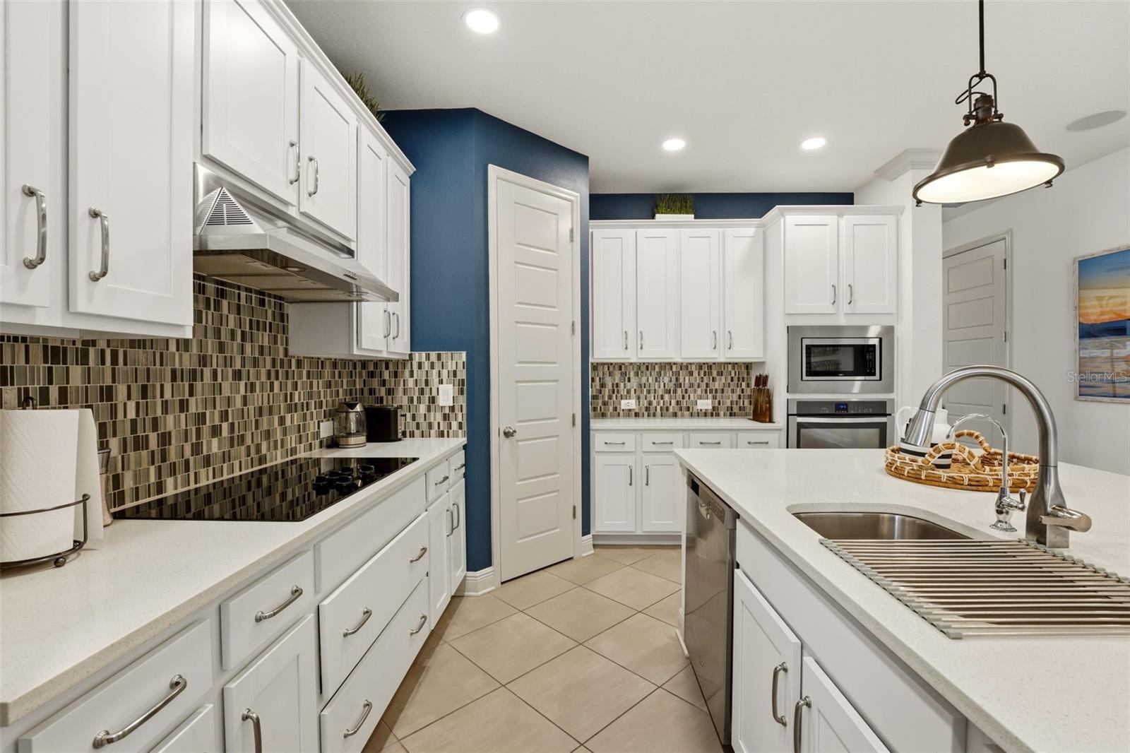 MOSS CREEK - Residential