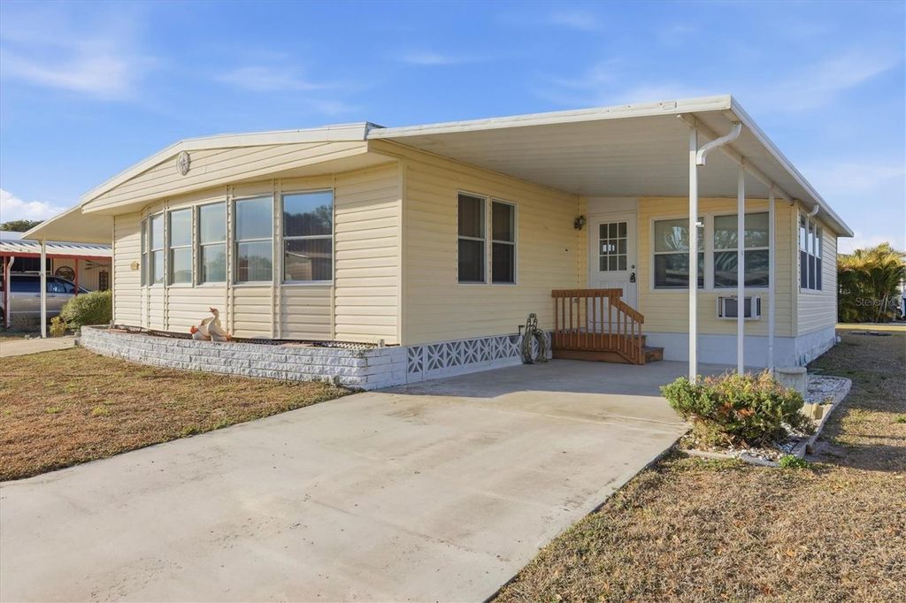 Photo of 6710 36th Avenue E #201, Palmetto, FL 34221 (MLS # A4683523)