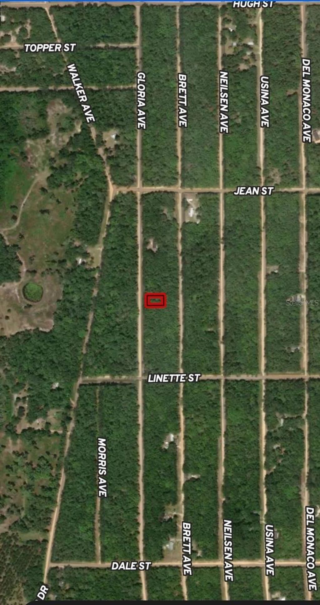 Photo of 8 Gloria Avenue, Interlachen, FL 32148 (MLS # OM710435)