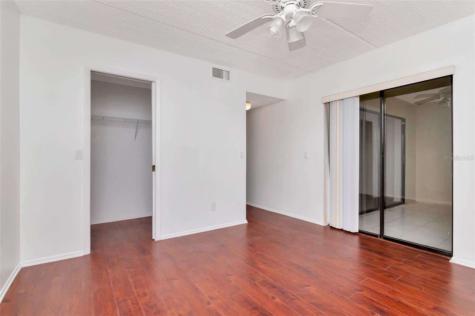 EAST LAKE WOODLANDS WOODLAKE RUN - Residential