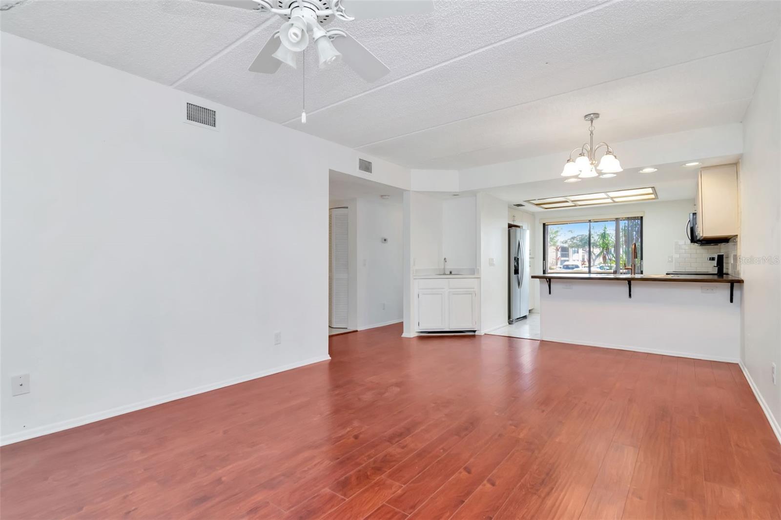 EAST LAKE WOODLANDS WOODLAKE RUN - Residential