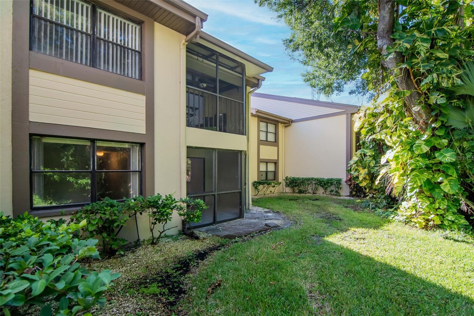 EAST LAKE WOODLANDS WOODLAKE RUN - Residential