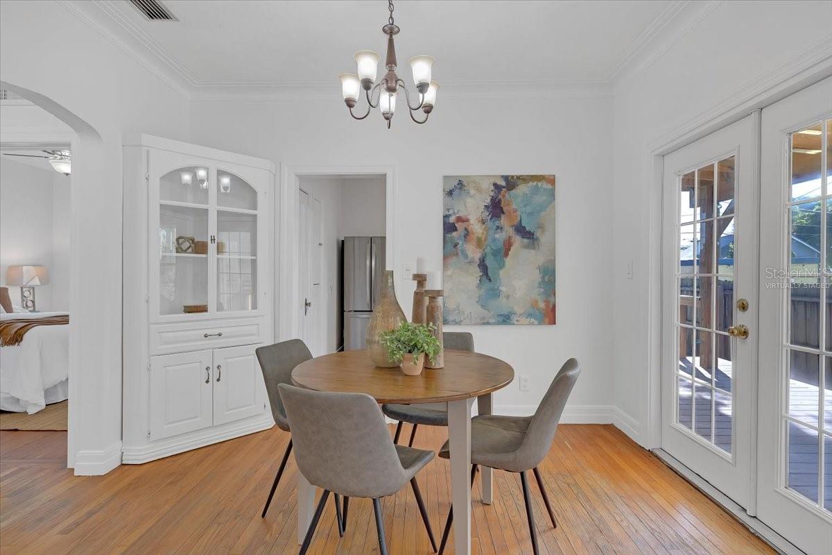 LEWIS & BURKHARD - Residential