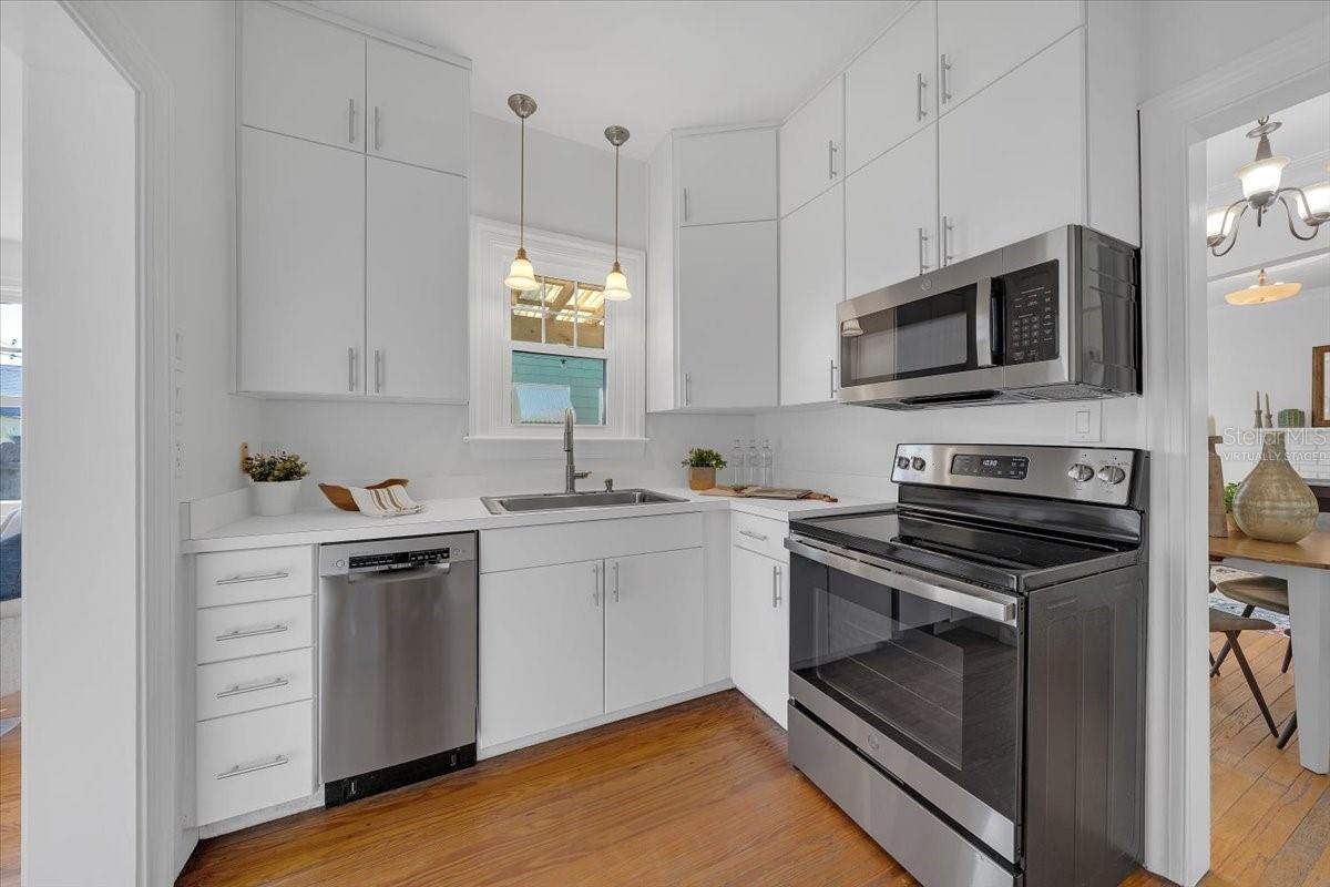 LEWIS & BURKHARD - Residential