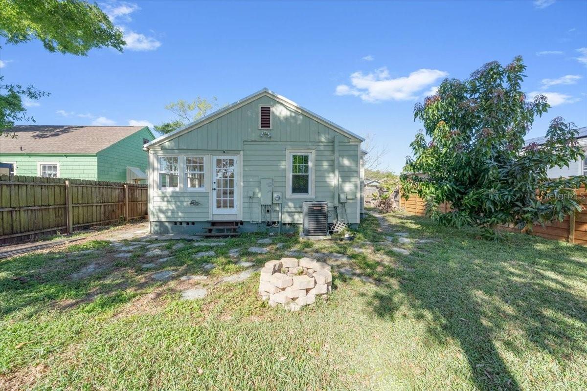 LEWIS & BURKHARD - Residential