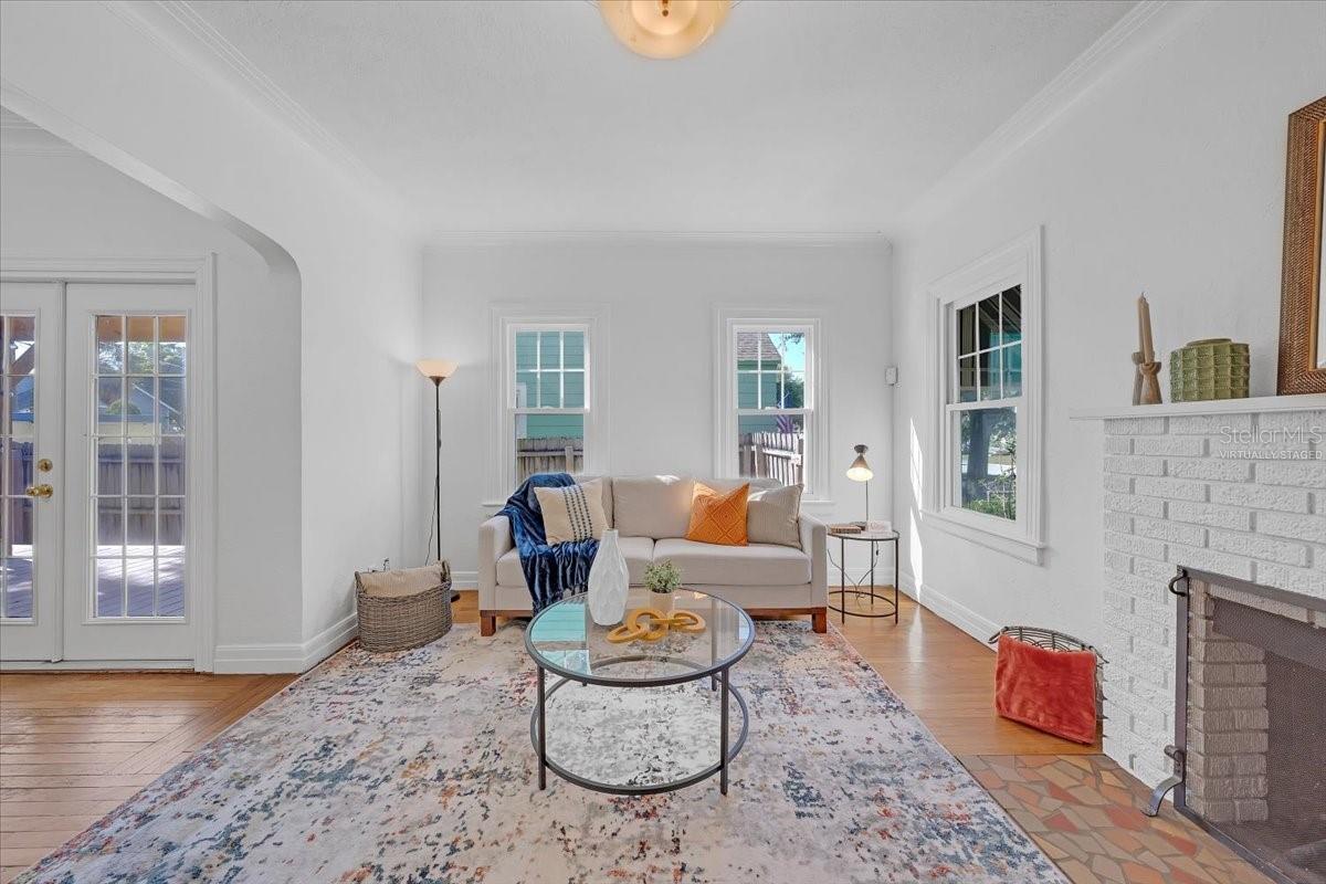 LEWIS & BURKHARD - Residential