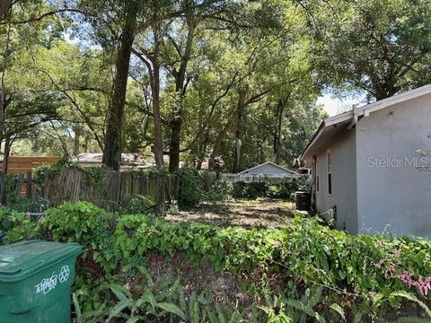 A home in TAMPA