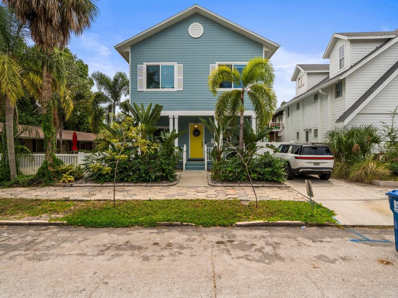 254 7TH AVENUE N