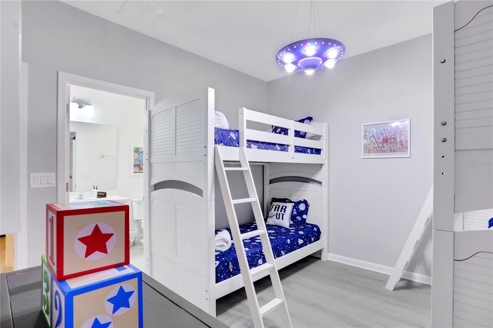 VERANDA PALMS PH 2B2-2C - Residential