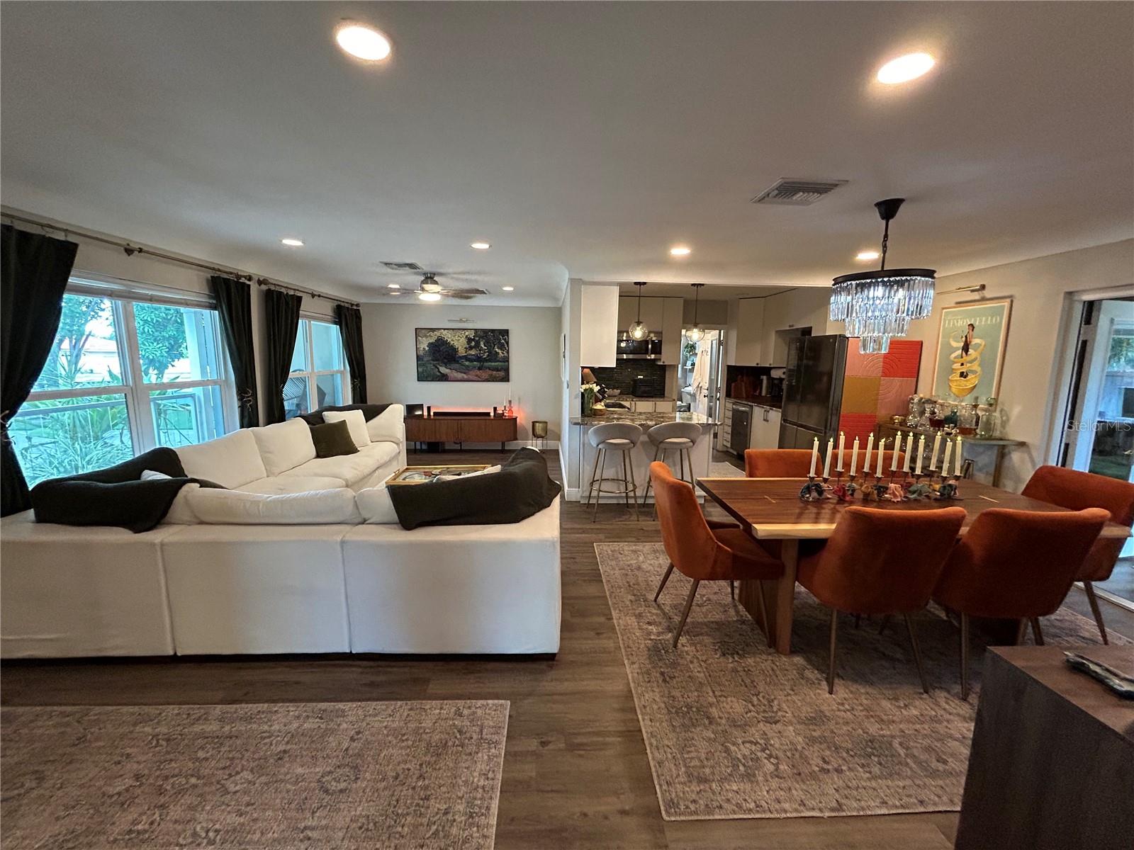 DOUGLAS MANOR SUB - Residential Lease