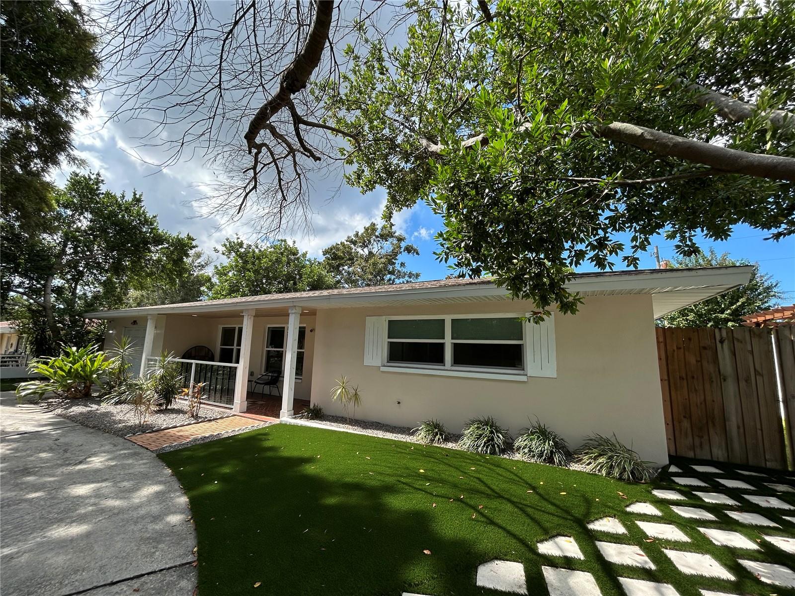 DOUGLAS MANOR SUB - Residential Lease