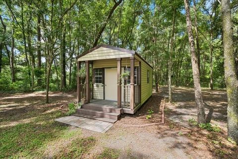 A home in ALACHUA