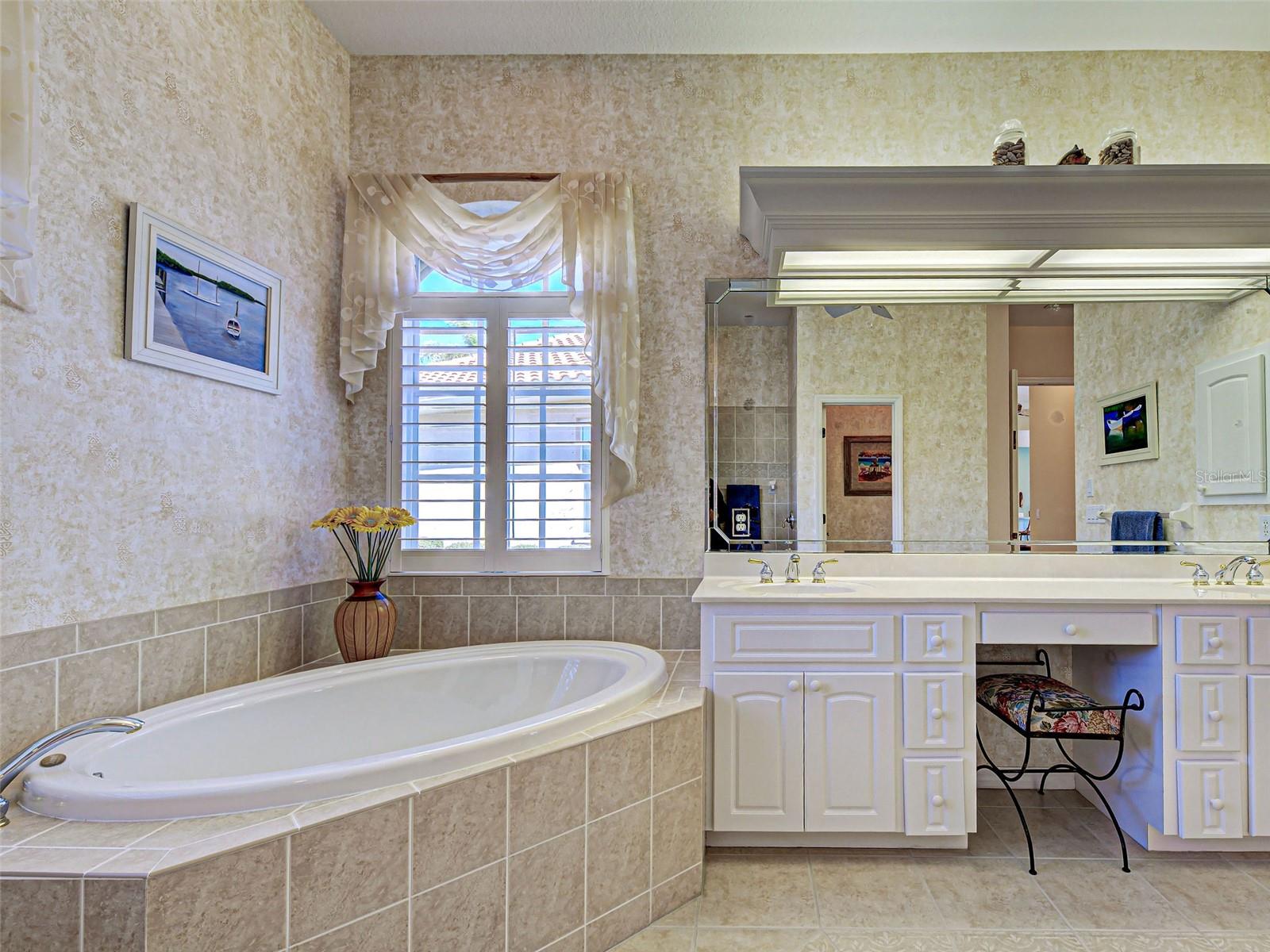 SAWGRASS - Residential