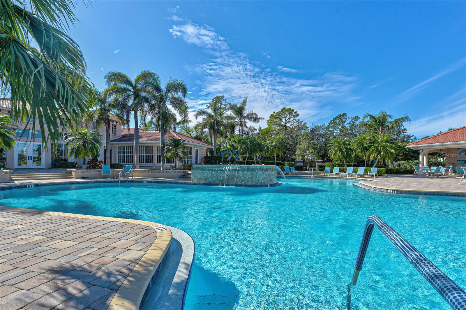 SAWGRASS - Residential