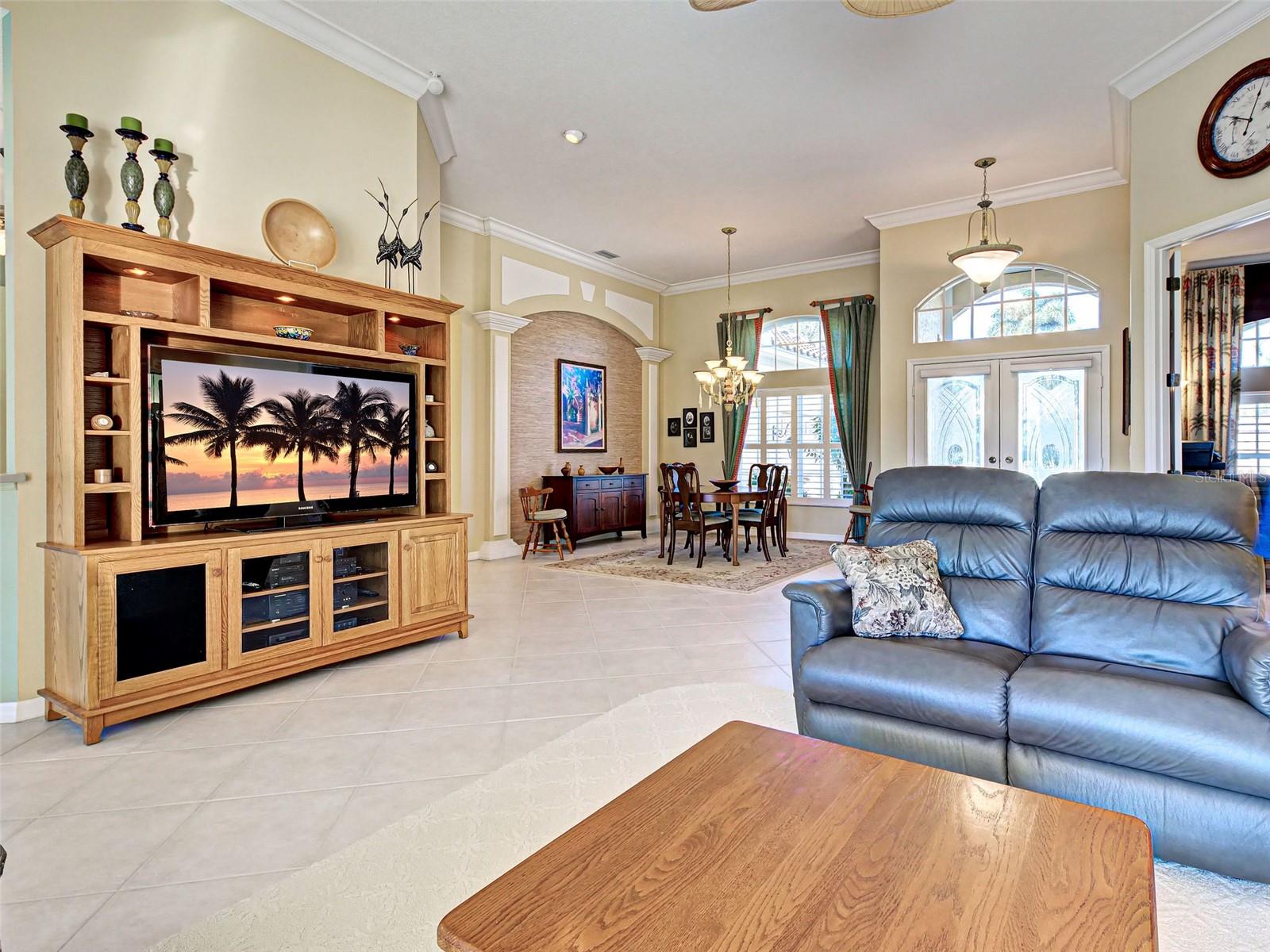 SAWGRASS - Residential