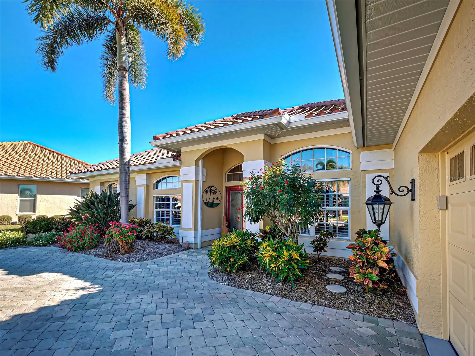 SAWGRASS - Residential