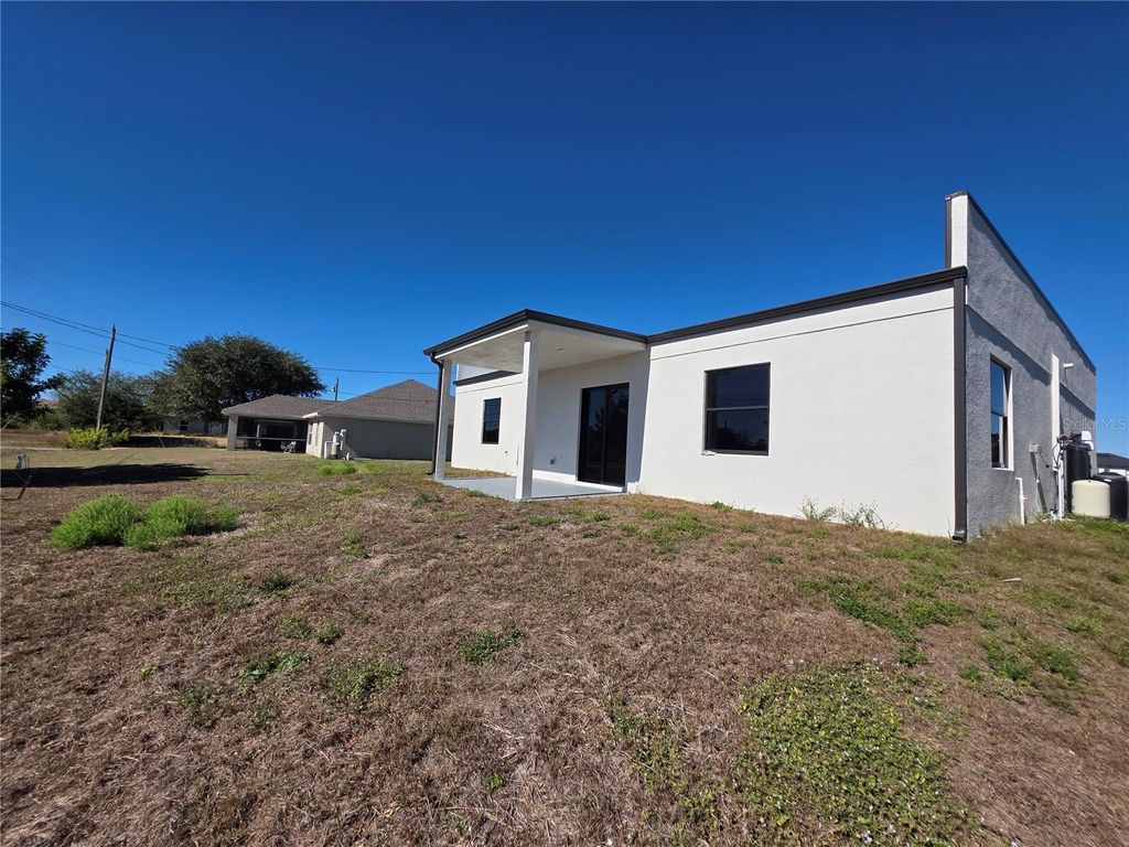 Photo of 1324 NE 18th Terrace, Cape Coral, FL 33909 (MLS # S5140251)