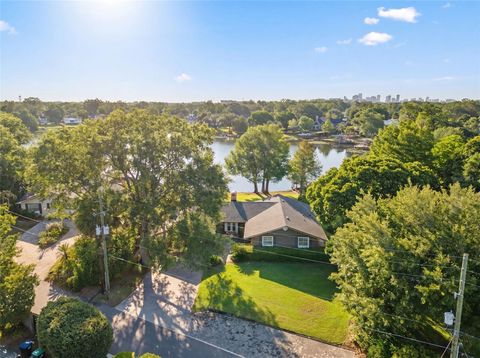 Photo of 517 Derry Down Road, Orlando, FL 32806 (MLS # O6407088)