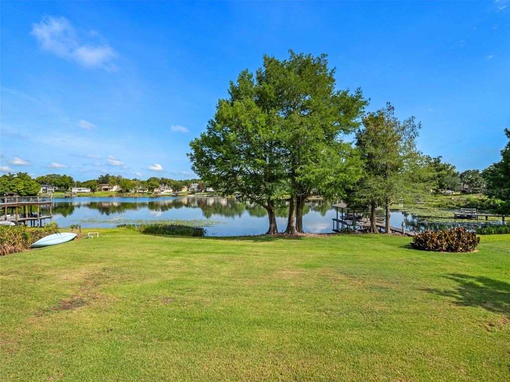 Photo of 517 Derry Down Road, Orlando, FL 32806 (MLS # O6407088)