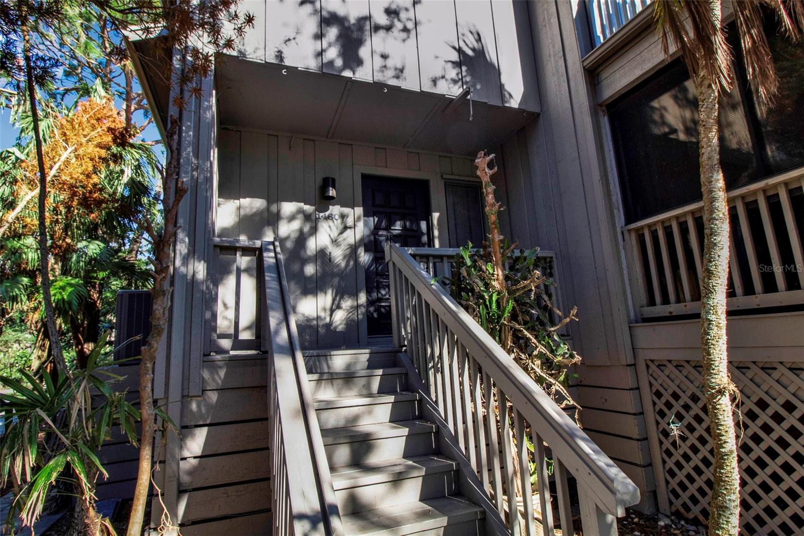 1460 LANDINGS CIRCLE 51